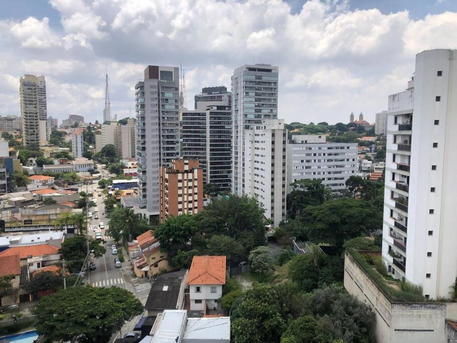 Apt. Inteiro Recem-reformado - Madalena Apartamento São Paulo